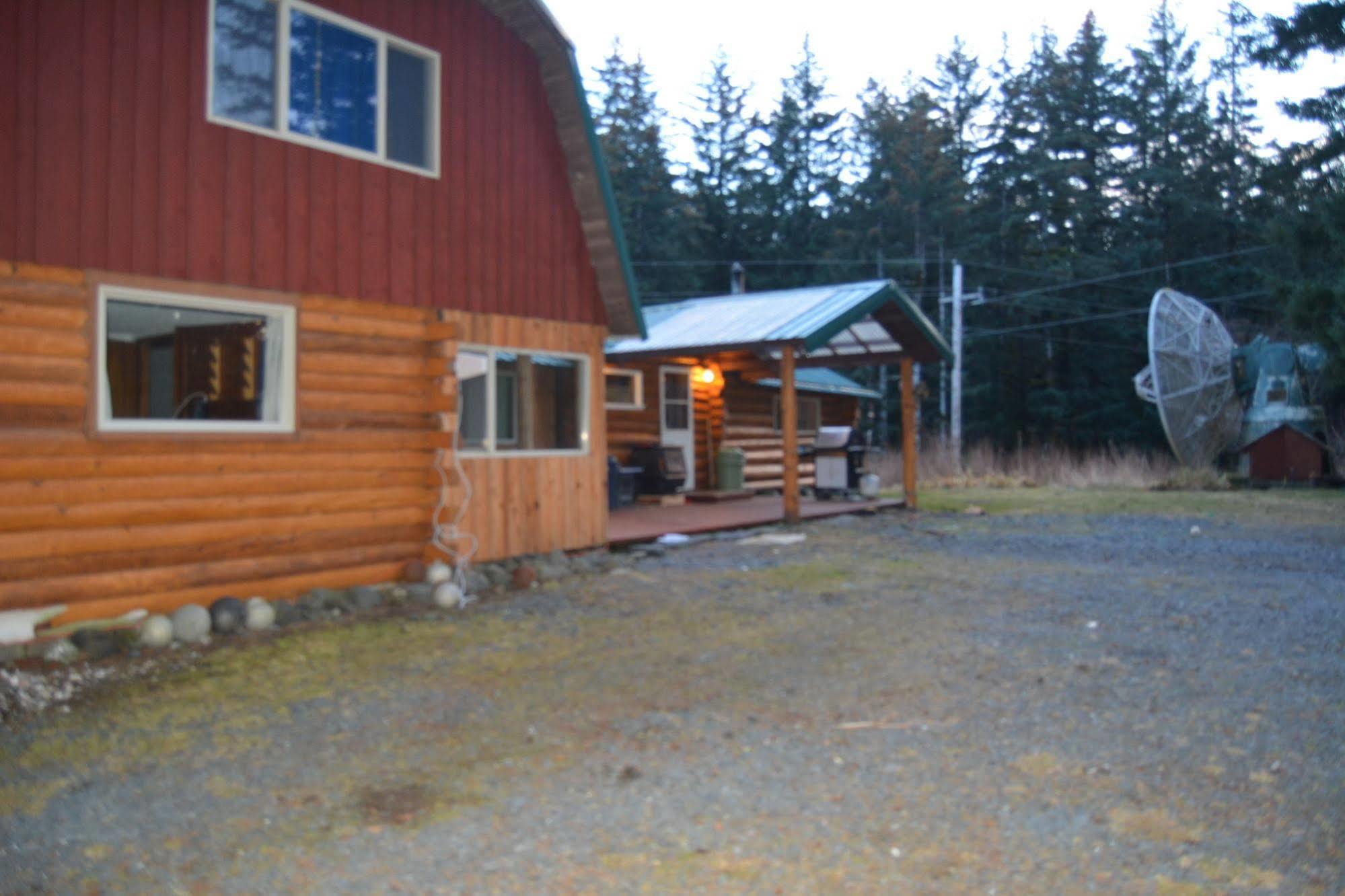 9Th Wave Bed And Breakfast Kodiak Exterior foto